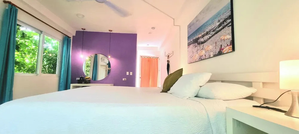 Blue Mango Hotel