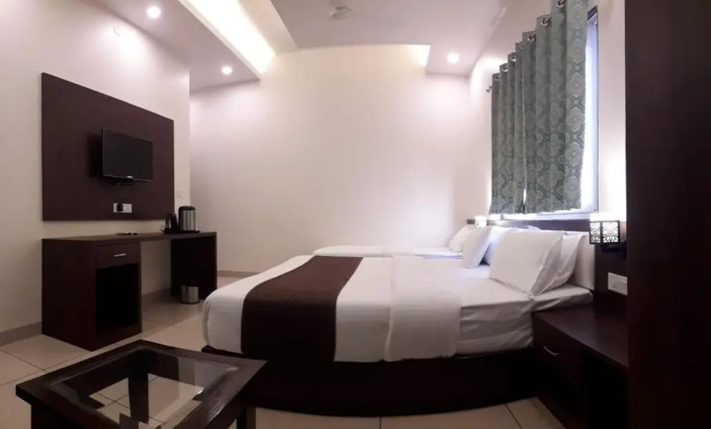 Hotel Paradise inn