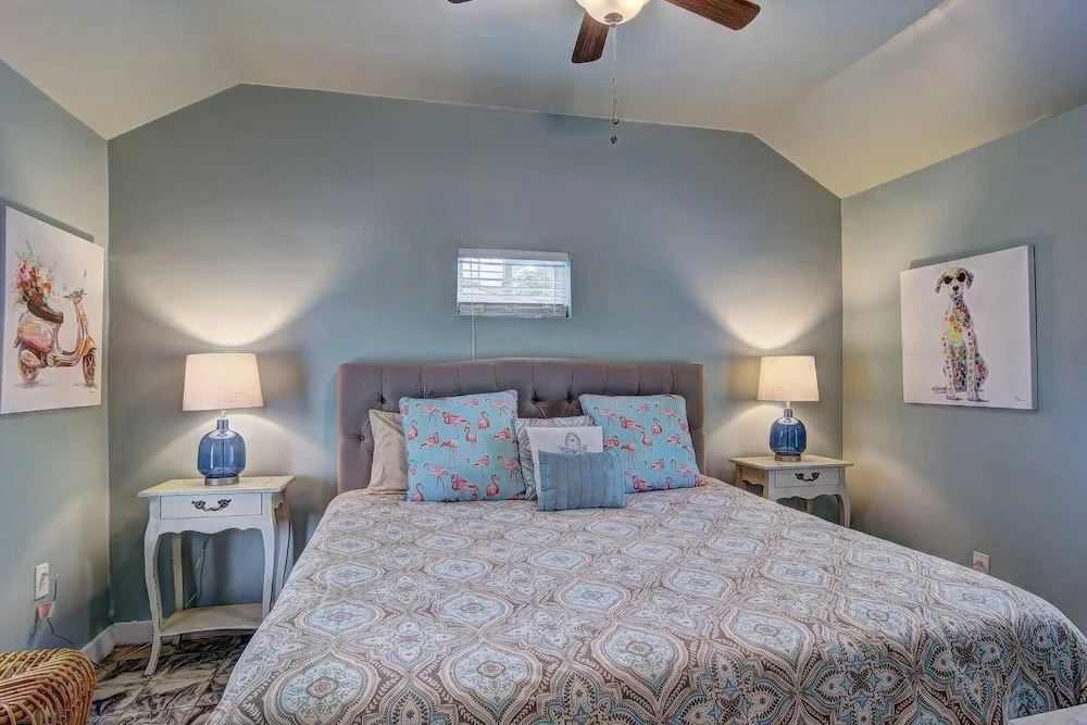 Seafoam - 1 Br Home