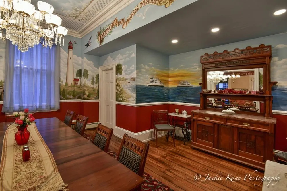 Bedford Inn