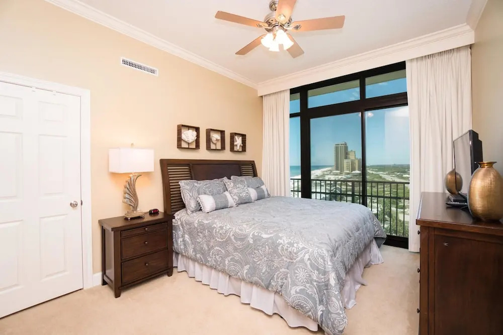Phoenix West 1001