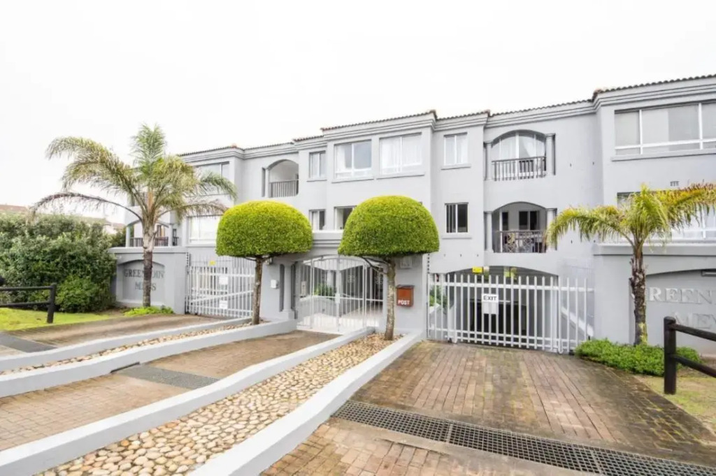 31 Greenpoint Mews