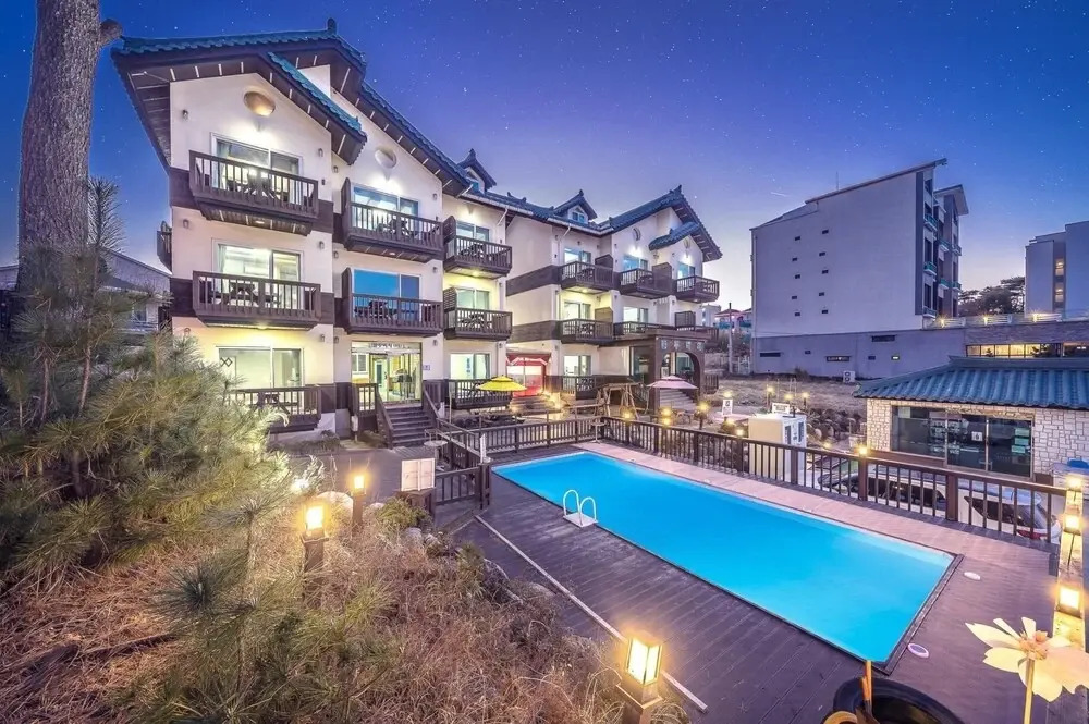 Gangneung Gyeongpo Blue Beach Pension