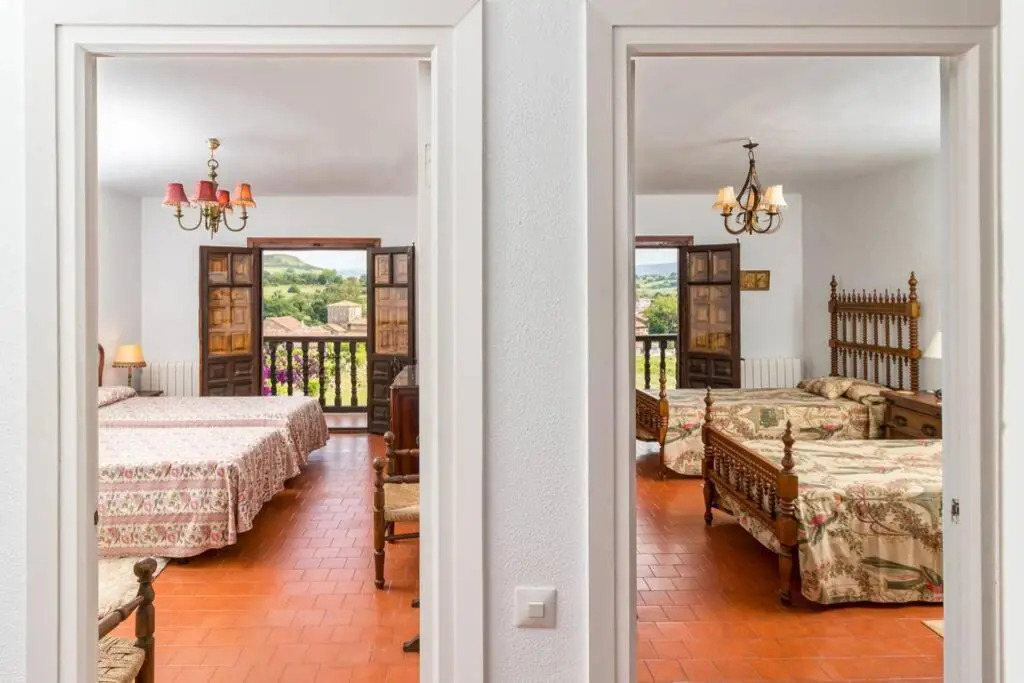 Cantabria Collection - Espectacular casona cerca de la Colegiata