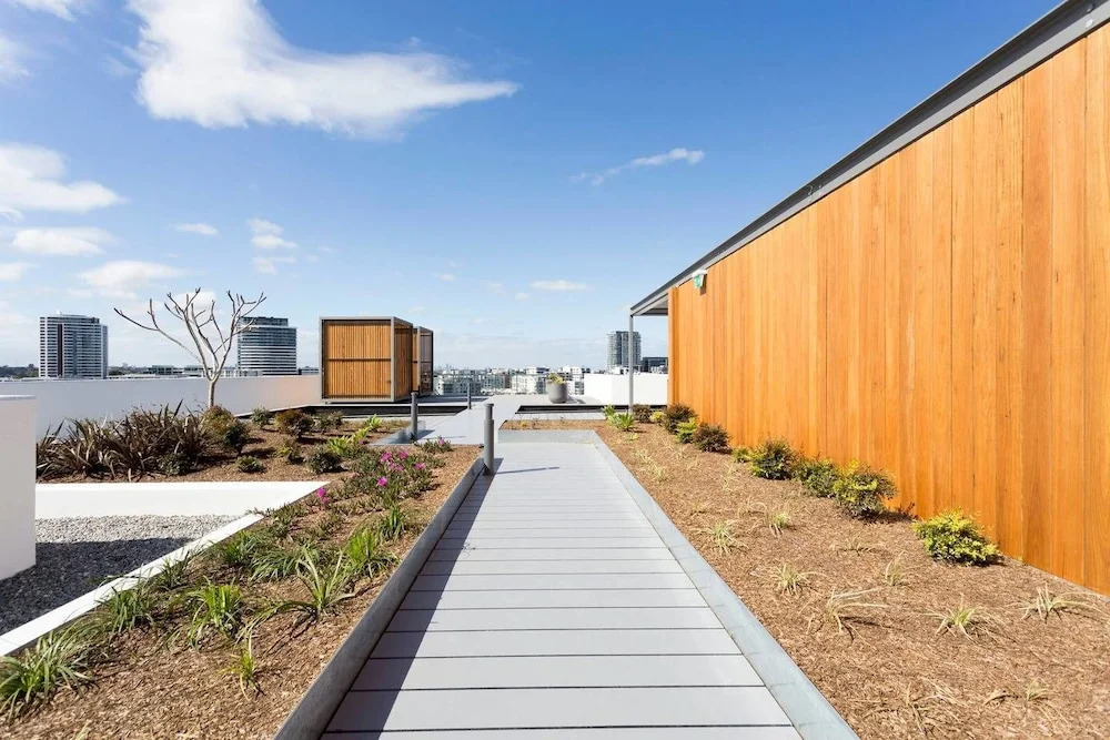 Chic Designer Apartment in Olympic Park + Parking