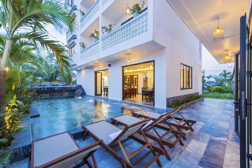 Cilantro Villa
