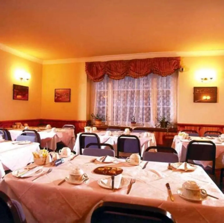 Mitre House Hotel