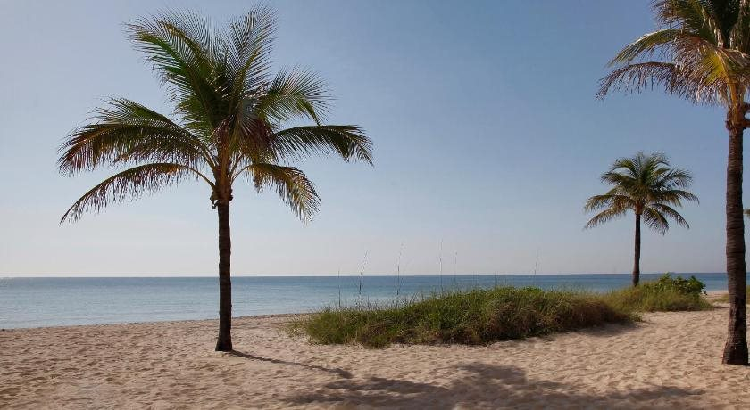 Windjammer Resort and Beach Club