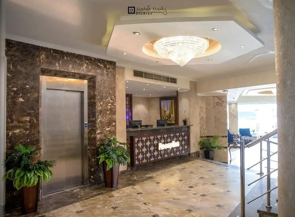 Ultra Trans Hotel