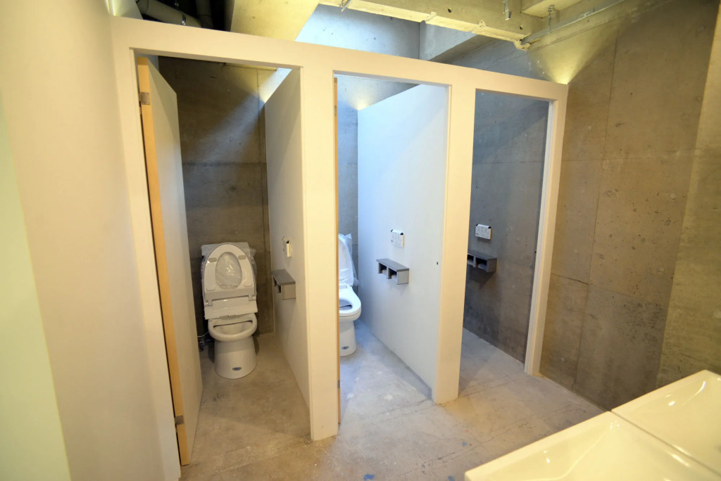 ARTnSHELTER - Hostel