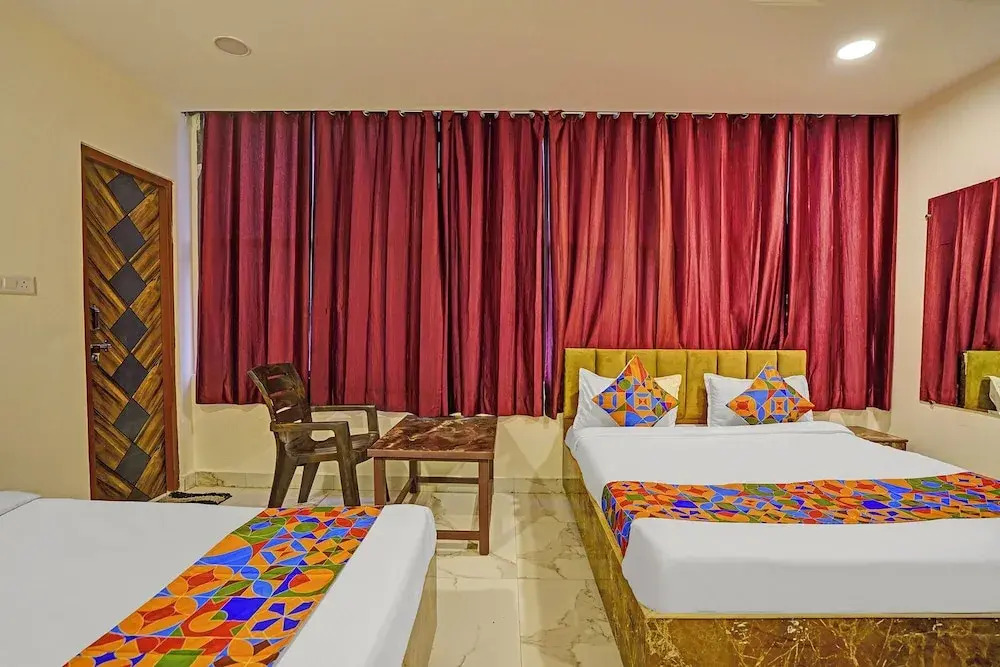 Fabhotel Golden Rivaah