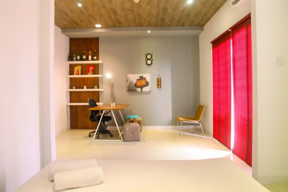 Modern 2BR Cervino Village Apartment By Travelio