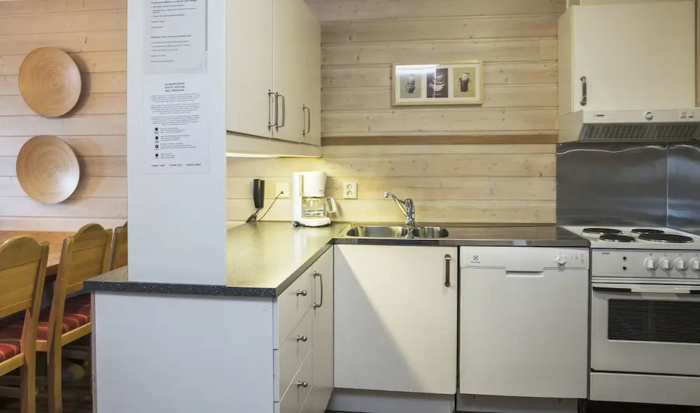 Birkebeineren Hotel & Apartments