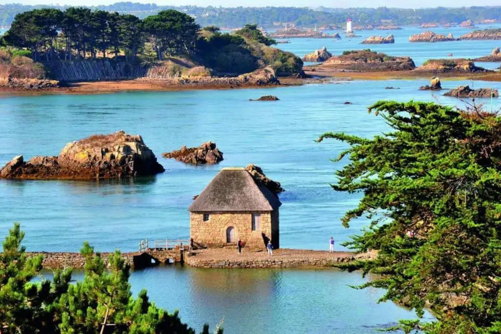 HARBOUR