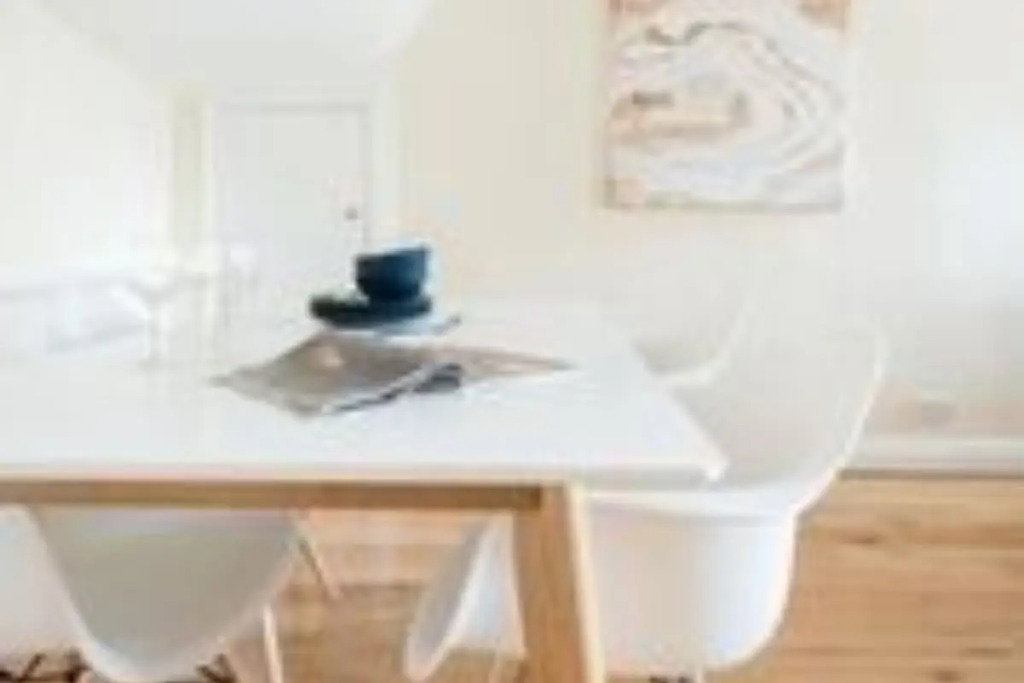 The Lapis Lounge - Large 3BDR House at River Avon