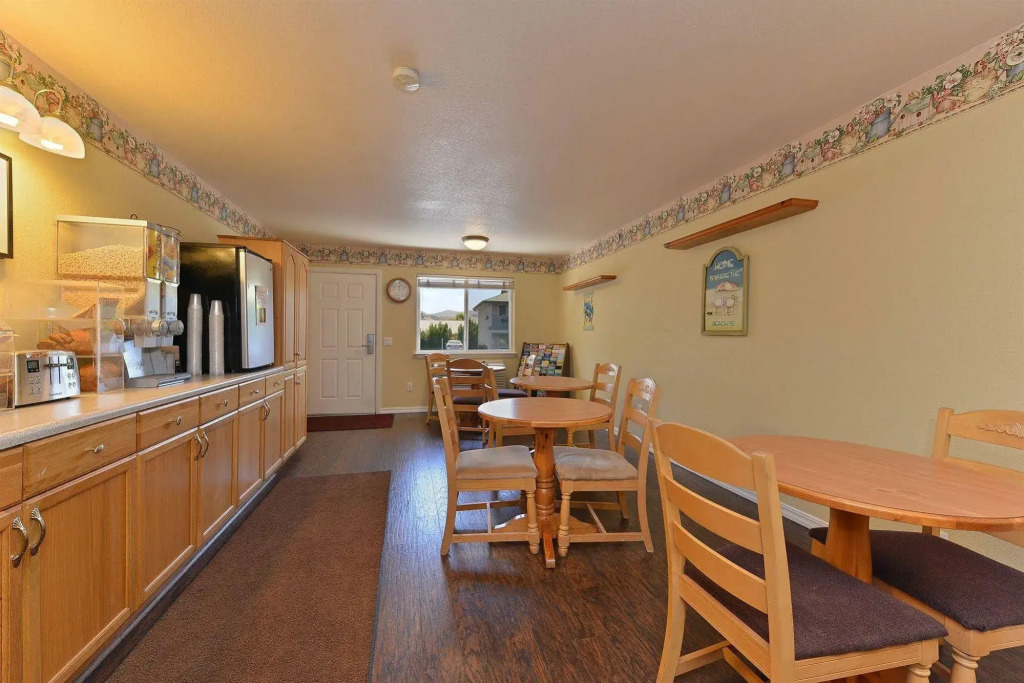 Cayucos Beach Inn