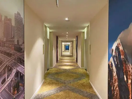 Vienna Hotel (Aba Mao County Guqiang City)