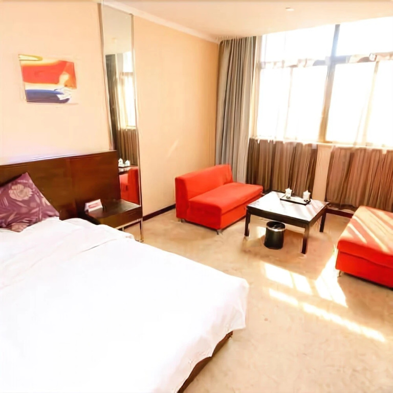 Yangguang Langhao Business Hotel