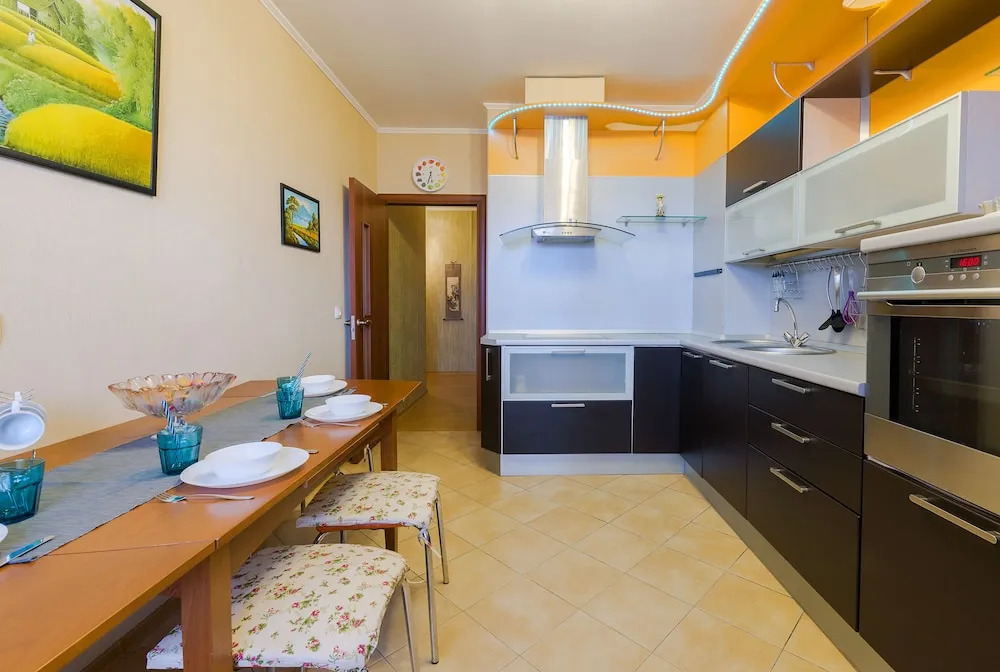 Apartment-Building "Cozy House" Kolomyazhskiy