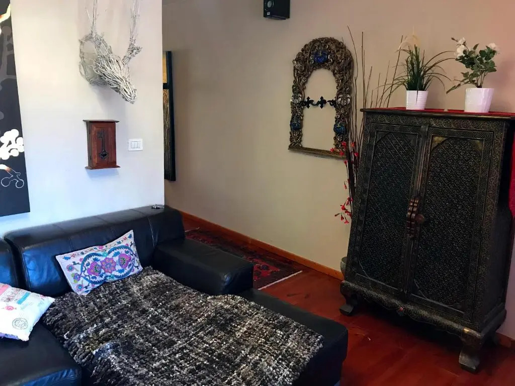 Room 16