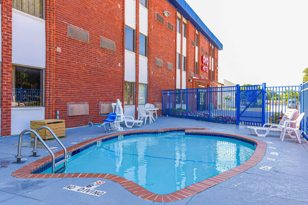 Americas Best Value Inn Irving DFW Airport South