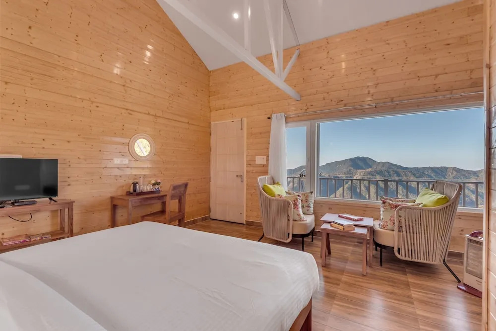 Vinyasa Resort