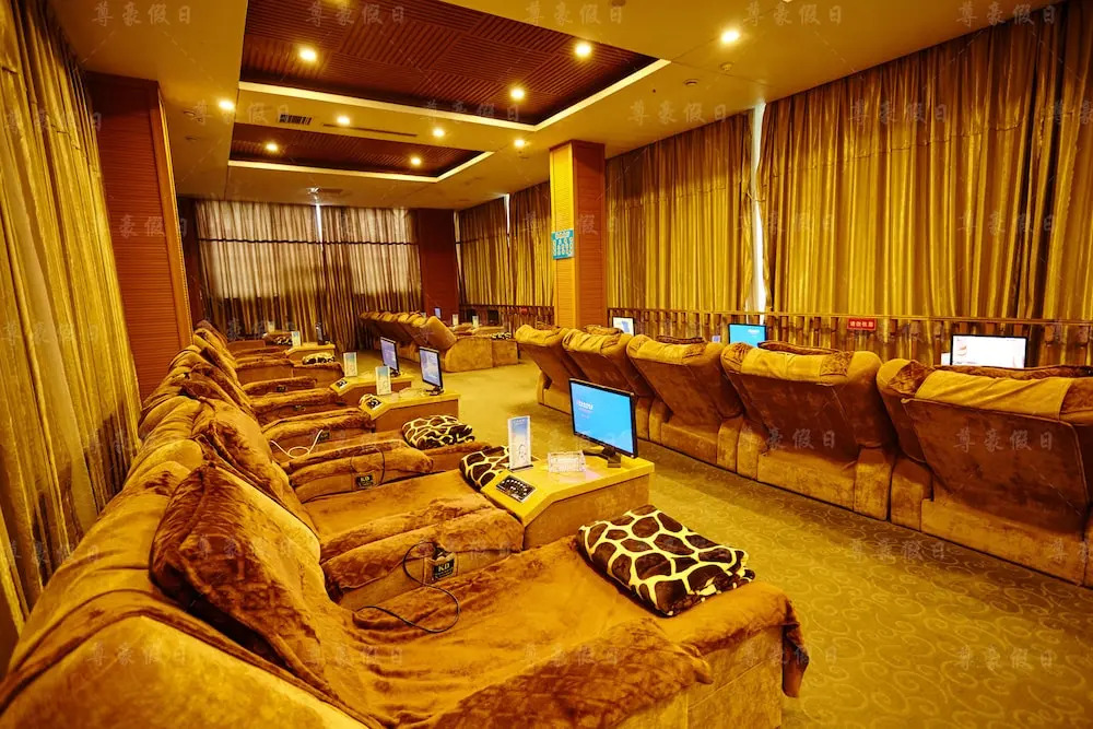 Dalian Zunhao Holiday Hotel