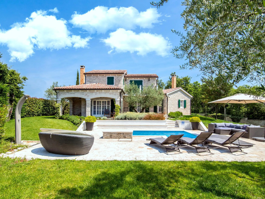 Villa in Baderna with Private Pool