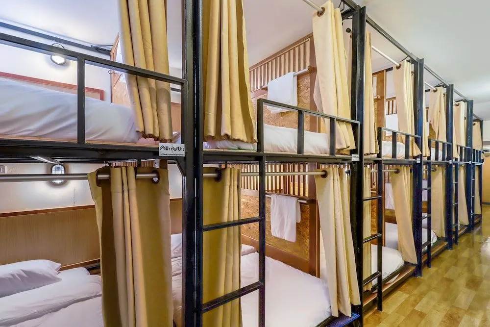 Oyo 717 My​ Space​ Hostel