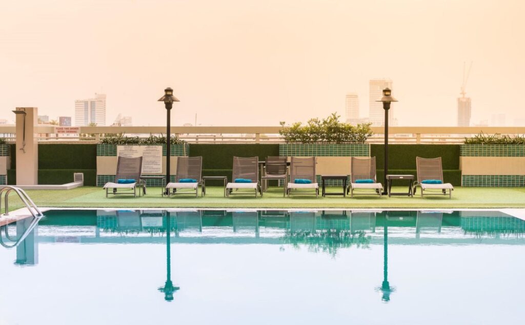 Evergreen Place Siam by UHG