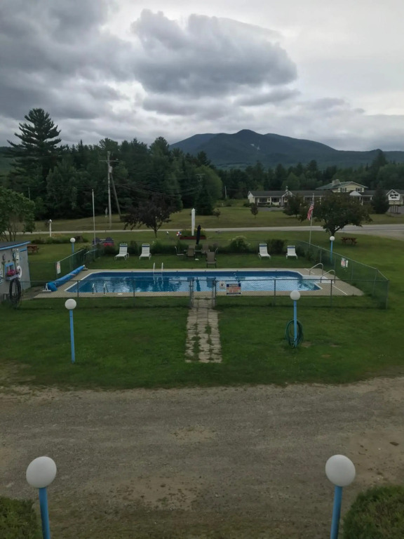 Four Seasons Motor Inn