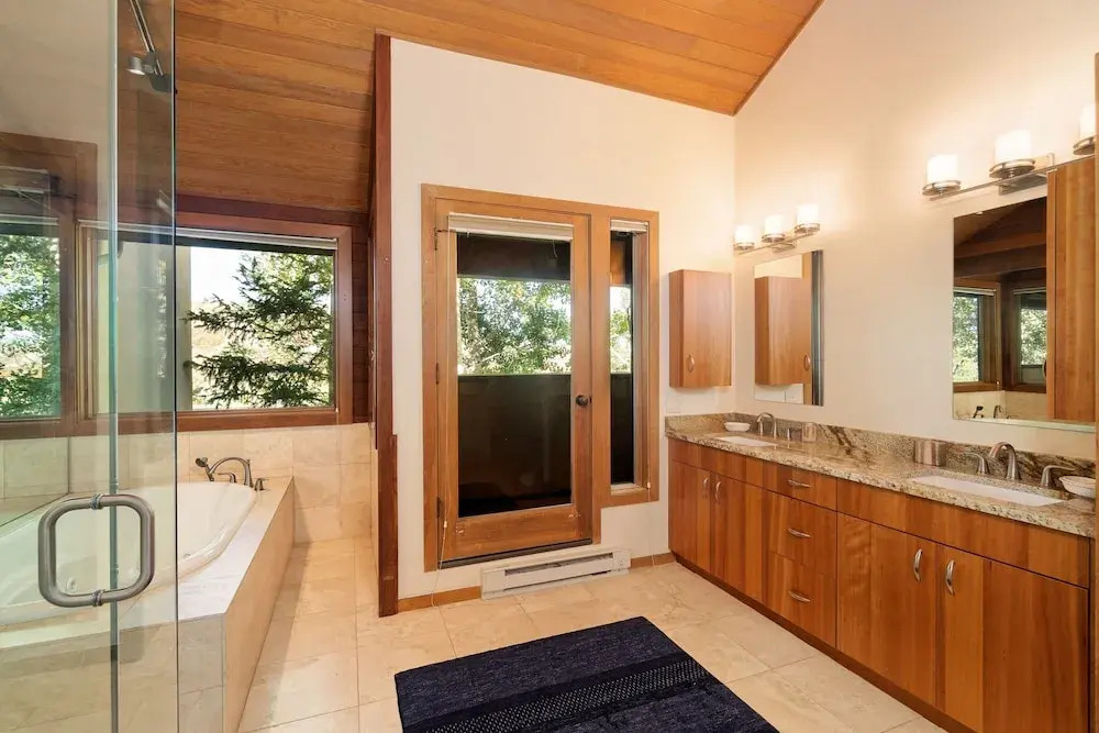 Townhome With Ski-in Access Near Pool And Spa by The Woodrun V Townhouses by RedAwning