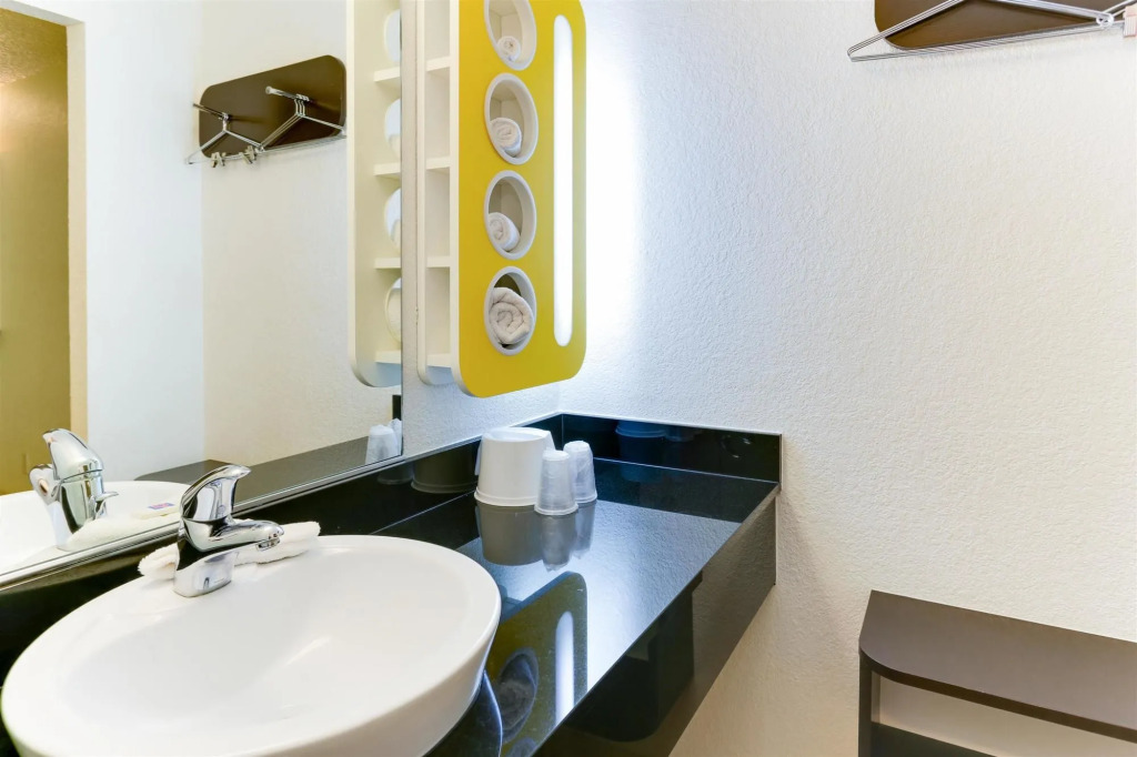 OYO Hotel Houston Katy Freeway