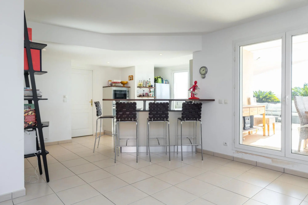 Superb Penthouse in Centre of Cannes Stunning Views Air-conditioning Internet Near the Palais - 532
