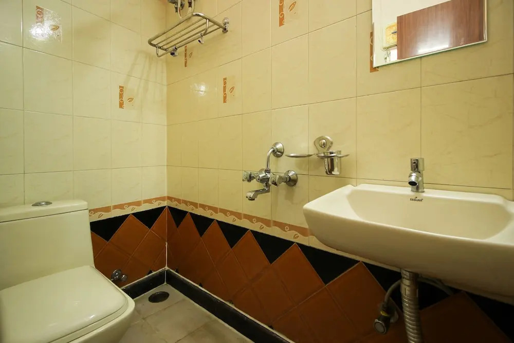 OYO 8116 Park Inn