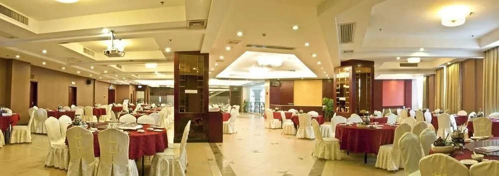 Hibernian Hotel