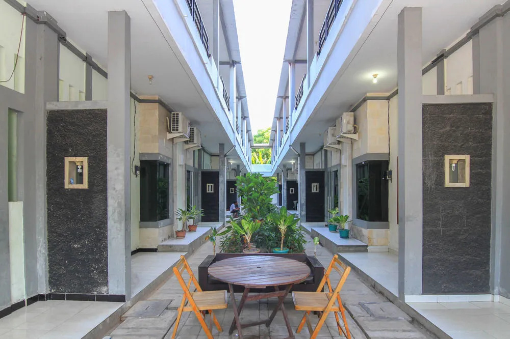 Super OYO 91495 Hotel Indah Residence
