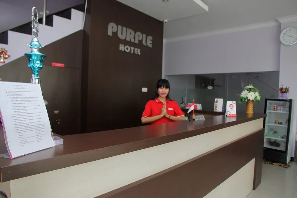 OYO 1138 Purple Hotel
