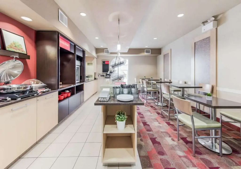 MainStay Suite