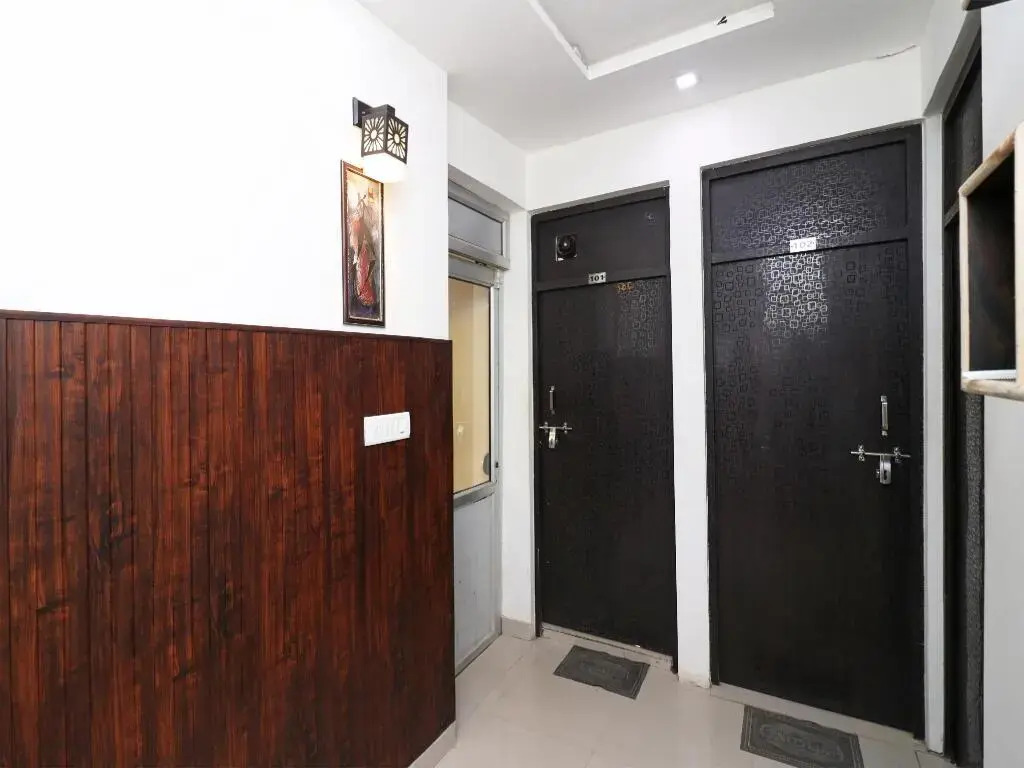 Hotel Green House By OYO Rooms