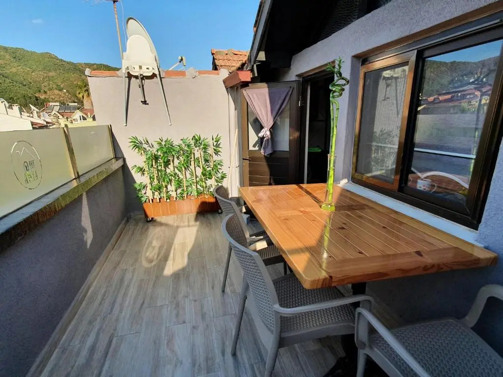 Marmaris Merkez Bahçeli Müstakil Ev Arya Roof House