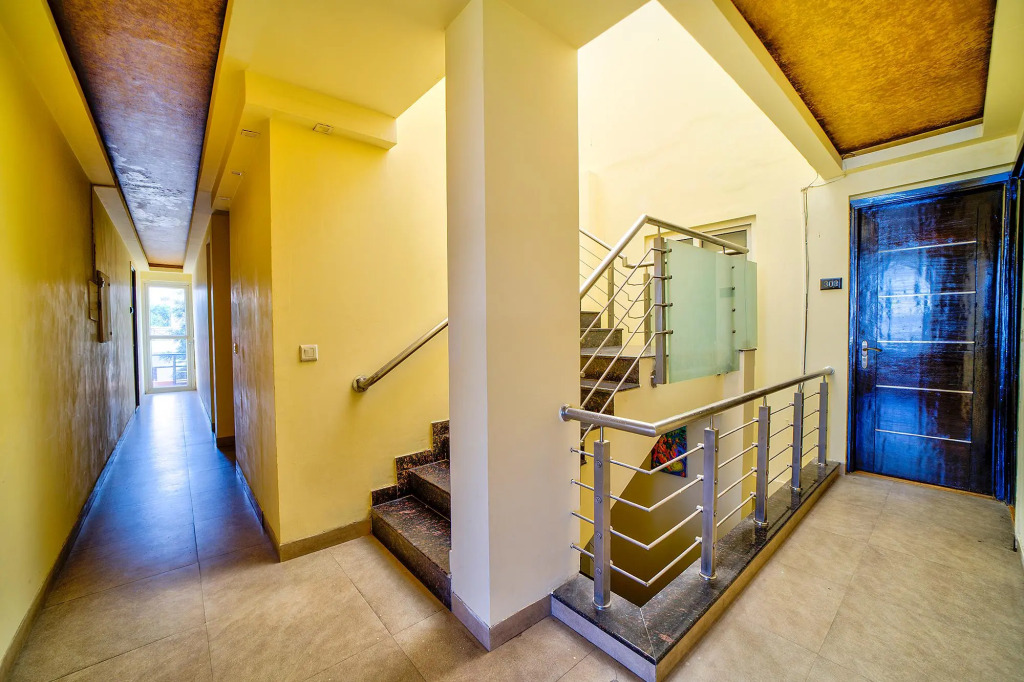 FabHotel Rivlet