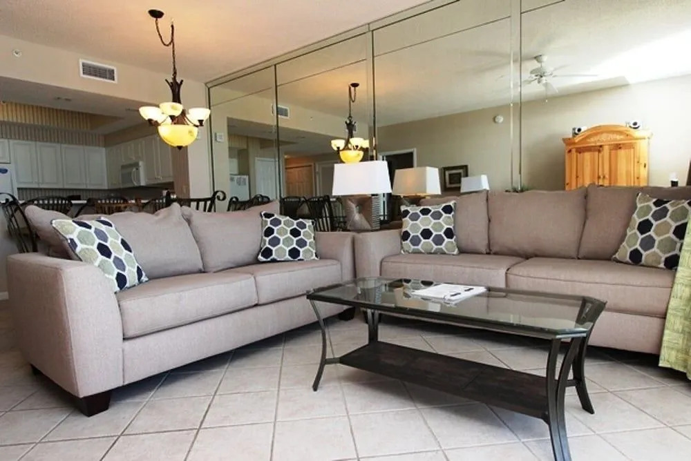Majestic Sun 411B - 2 Br home by RedAwning
