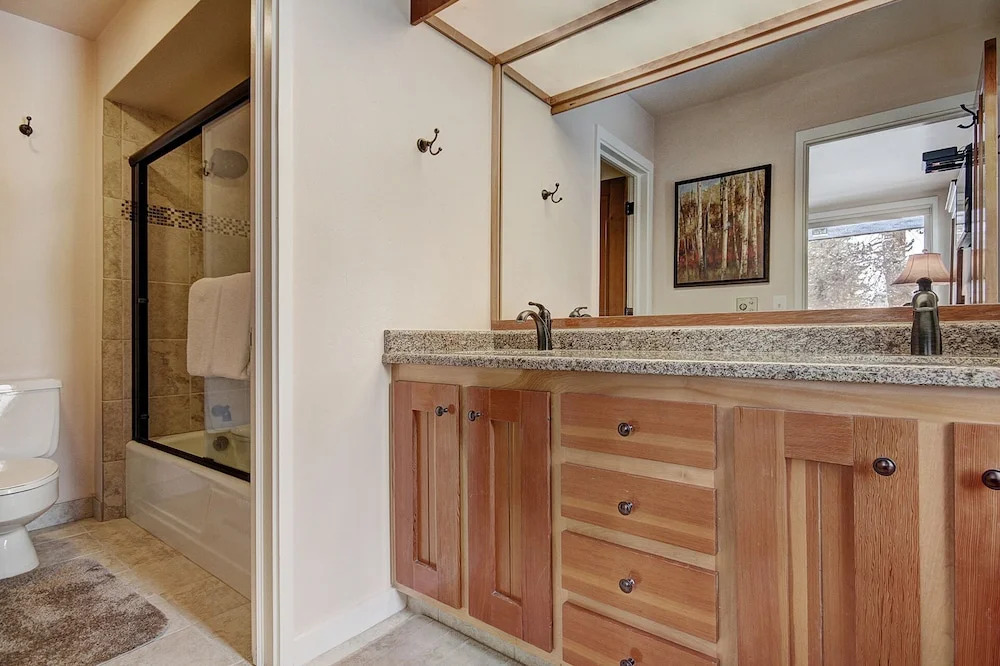 1903 Soda Springs I - 2 Br Townhouse