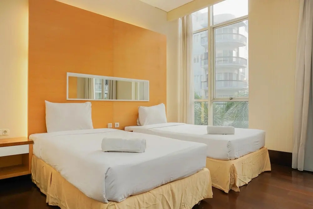 Exclusive and Spacious 3BR Apartment at Pearl Garden