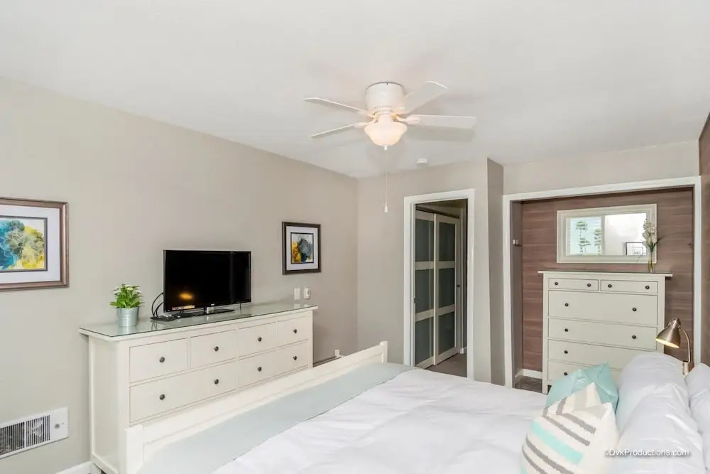 Ocean Breeze Retreat