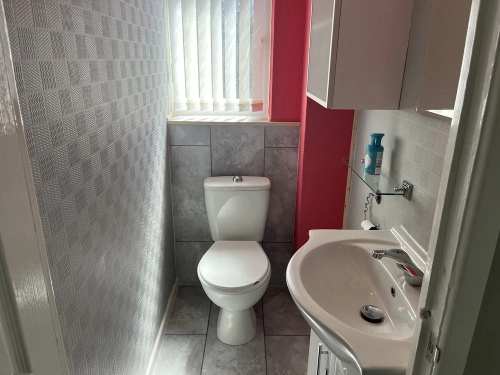 Blaydonburn - Sleeps 6 - Parking - Garden