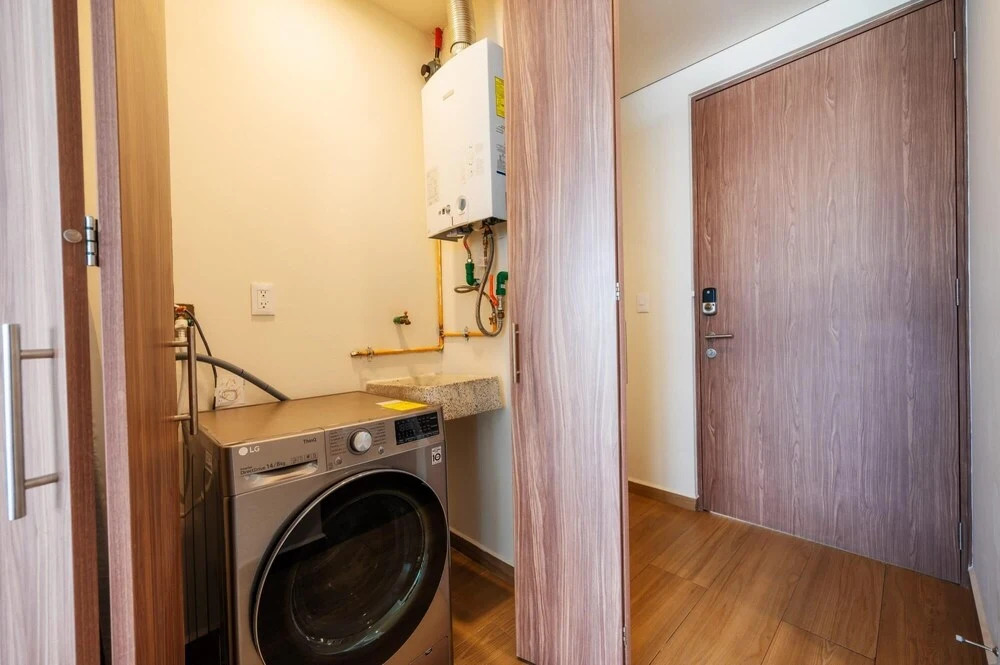 NEW 2BR Penthouse w Terrace WTC