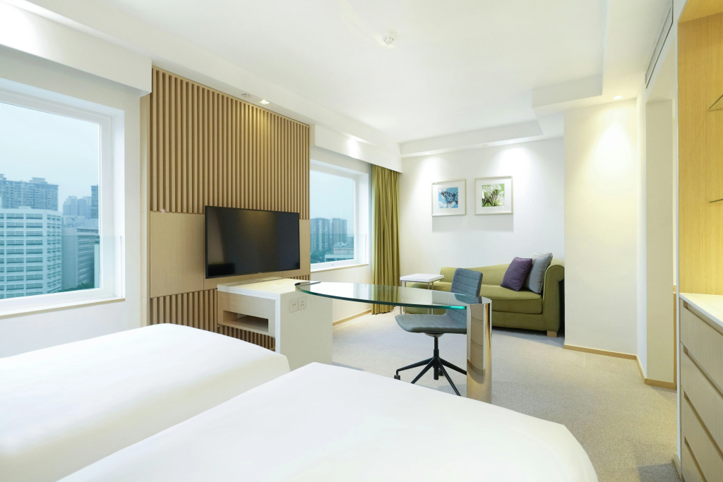 Eaton HK - Langham Hospitality Group