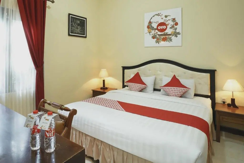 OYO 804 Ndalem Maharani Guest House